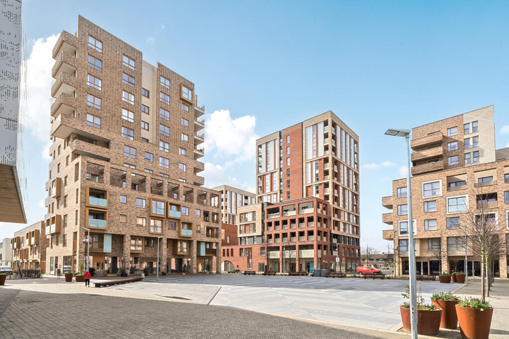 Main image of property: Tavy Bridge, London