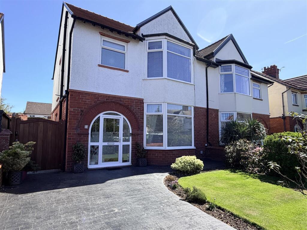 Main image of property: Mythop Avenue, Lytham