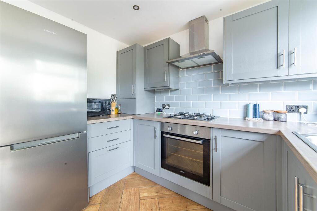 House in Newcastle upon Tyne, Tyne and Wear - More