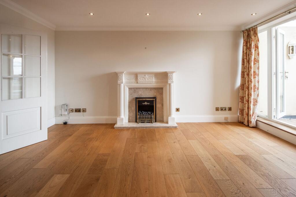 Apartment in St Helier, Vingtaine du Rouge Bouillon - View 3