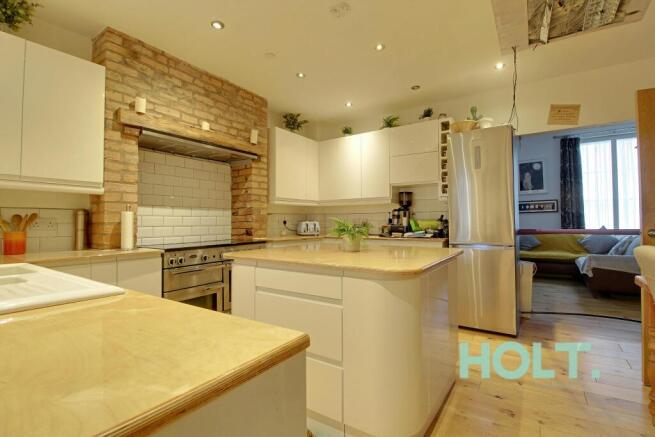 kitchen2.jpg