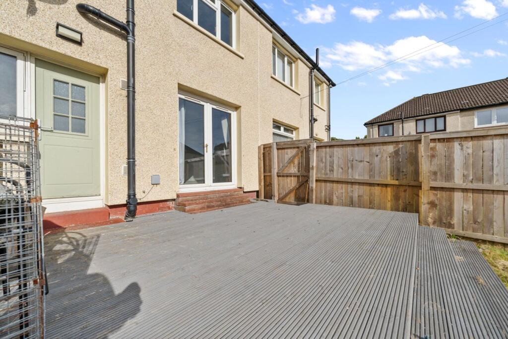House in Stenhousemuir, Antonshill - View 5