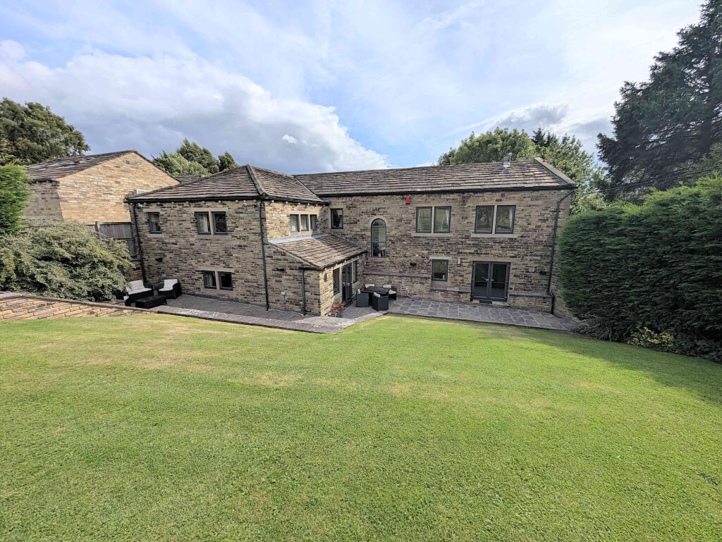 4 Lower Ox Heys, Norwood Green, HX3 8QY photo 2