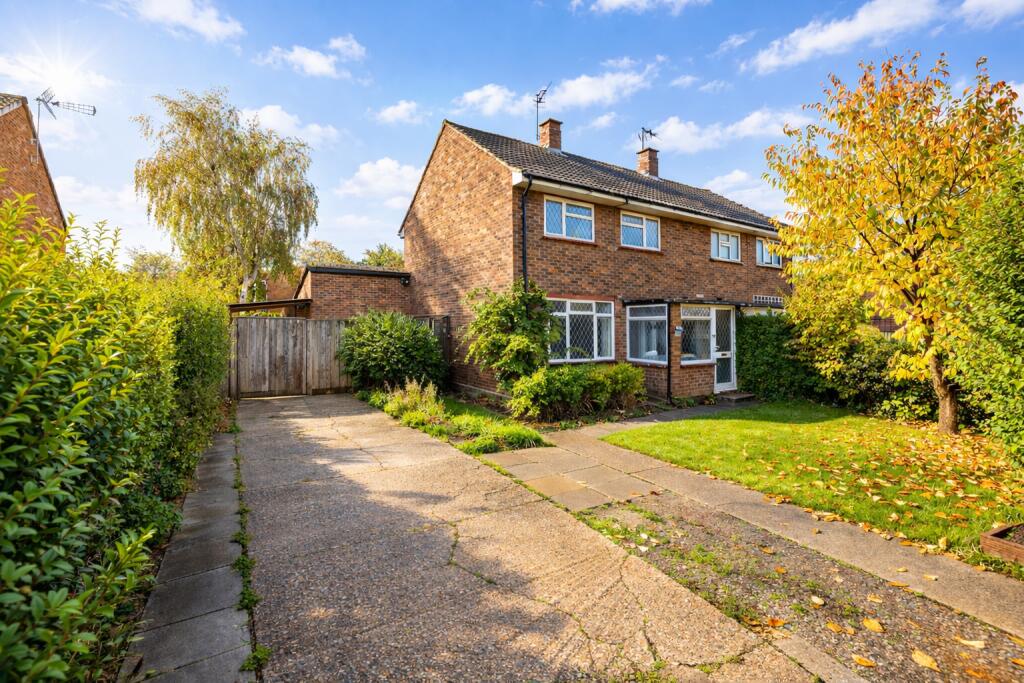 Main image of property: Meadway, Colney Heath, St. Albans, Hertfordshire, AL4