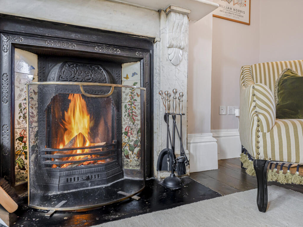 House in Canterbury, Kent - View 5