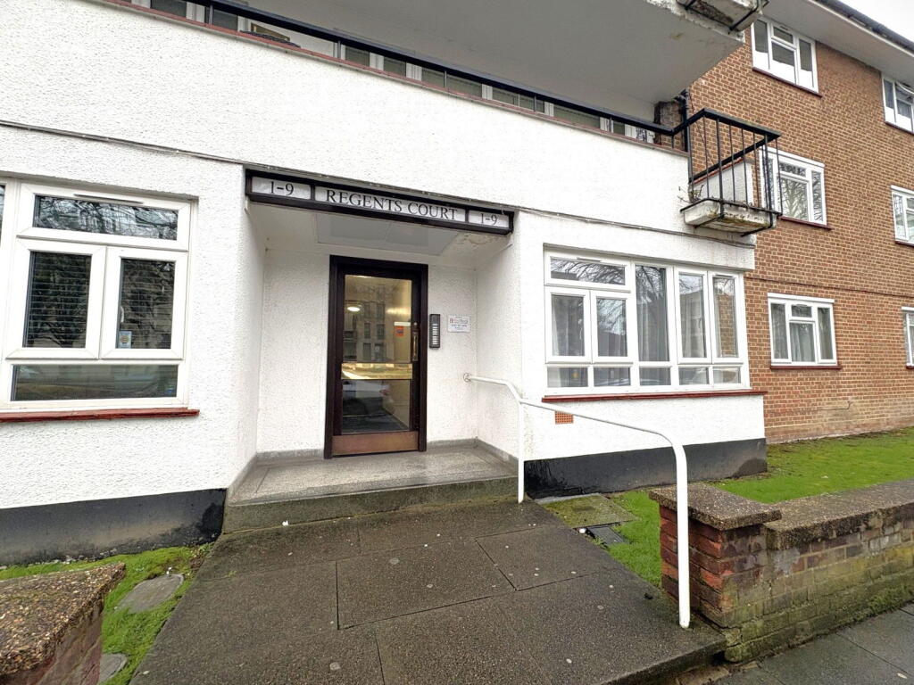 Main image of property: Regents Court, Stonegrove, Edgware, HA8