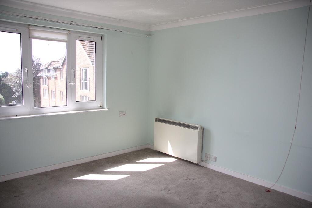 1, Lyndhurst Court photo 3
