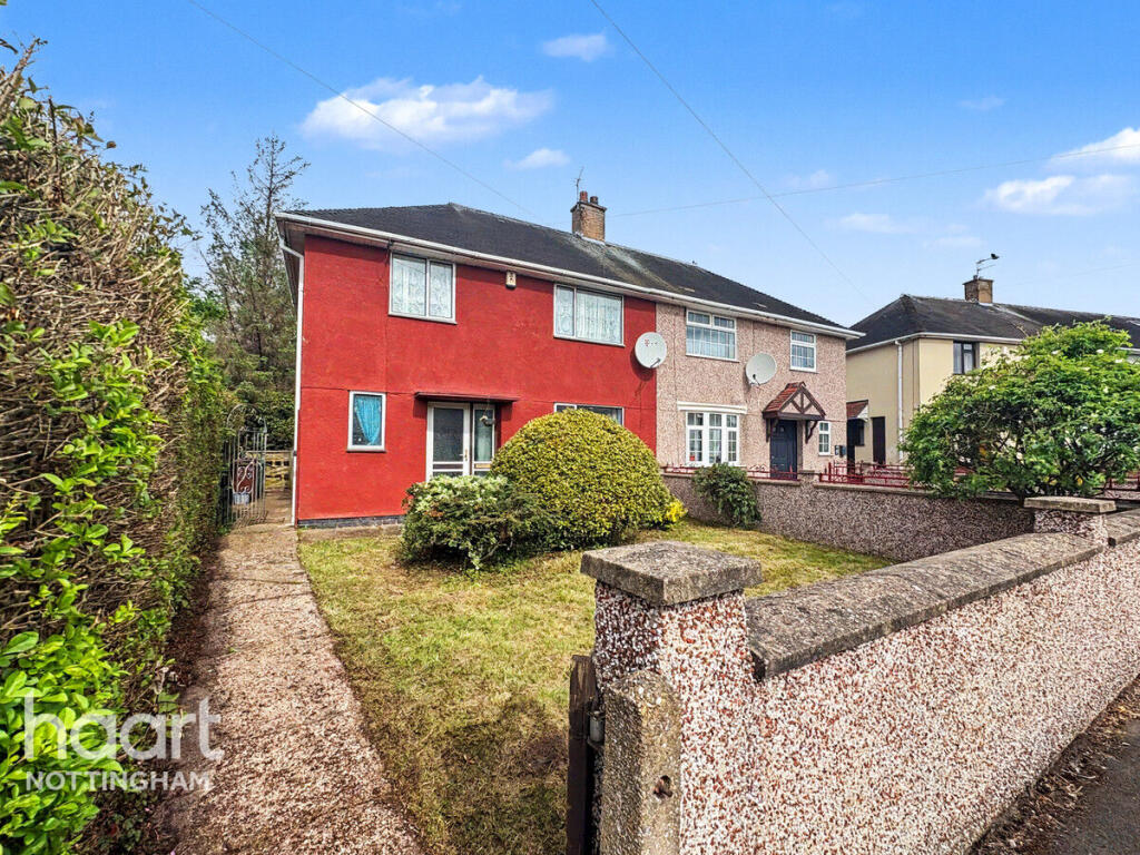 3-bed semi-detached on Whitegate Vale, Clifton, £190,000