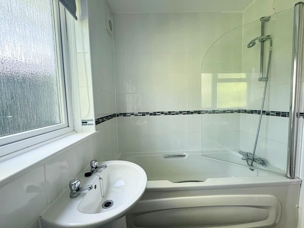 Webster Avenue, Kenilworth - View 6