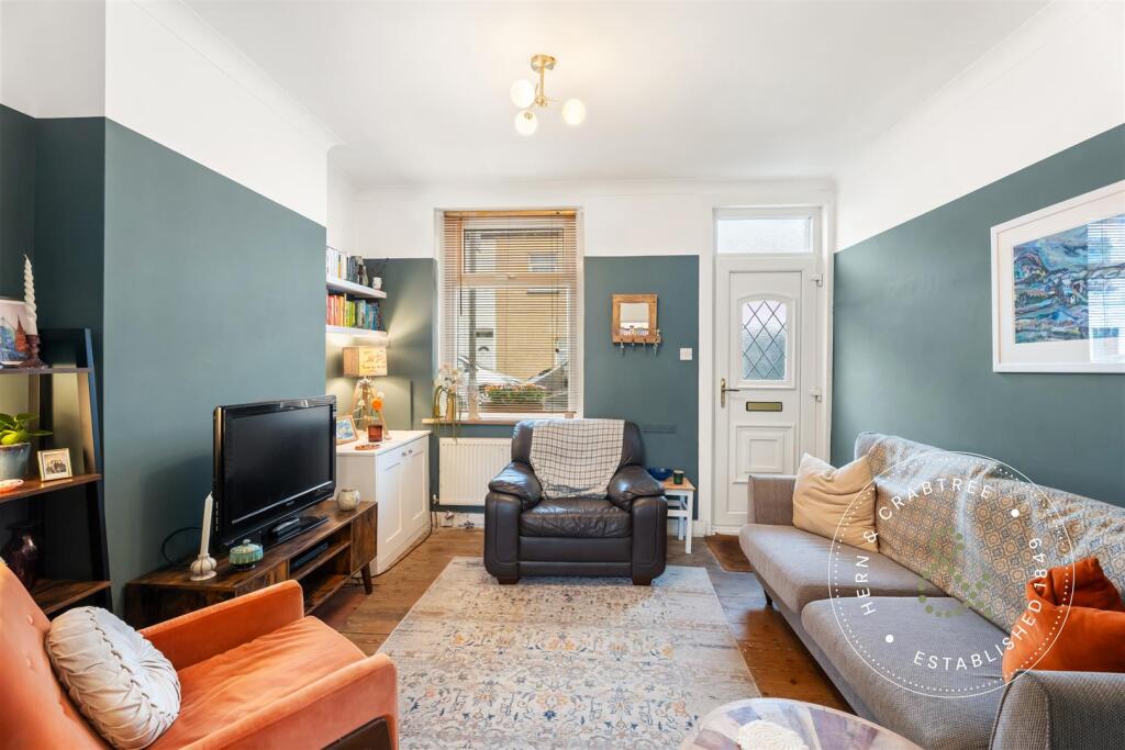 House in Cardiff, Grangetown - View 4