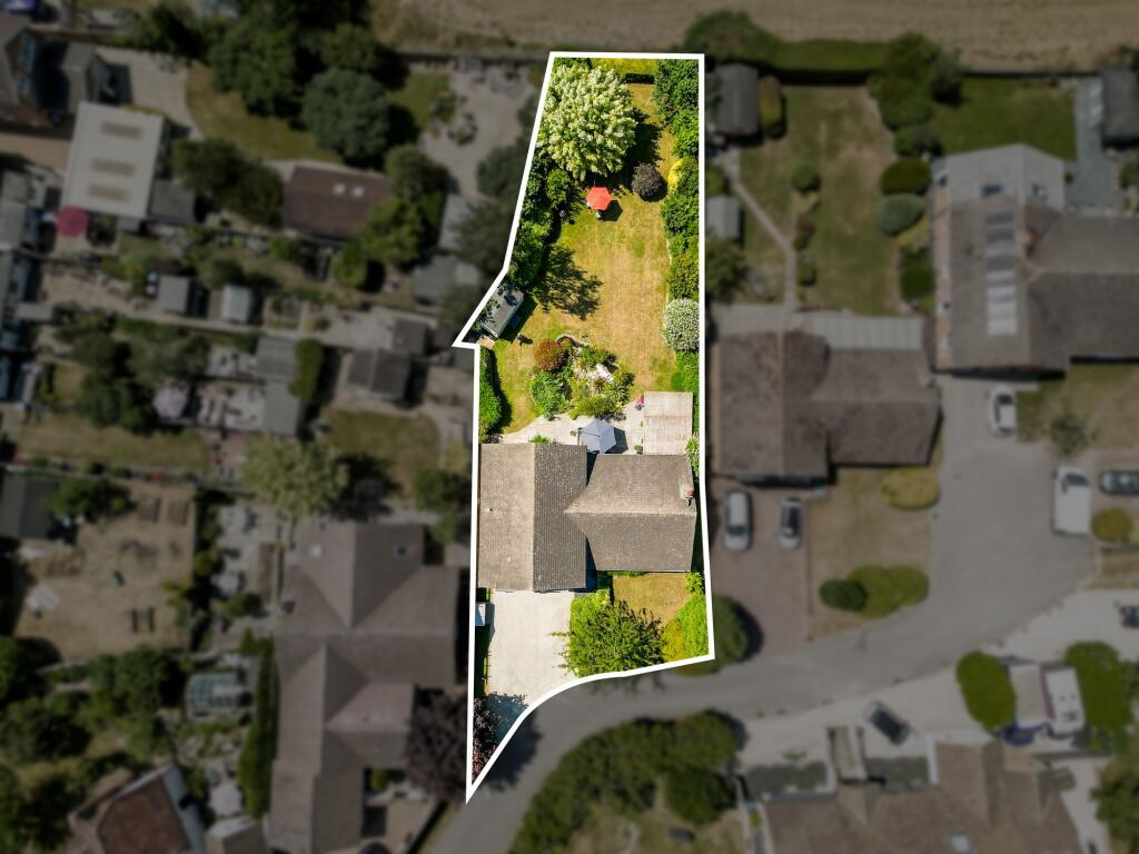Homestead Close, Upton, HP17 photo 2
