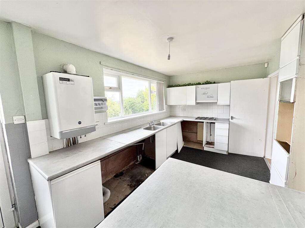 Woburn Avenue, Kirkby-In-Ashfield, Nottingham photo 3