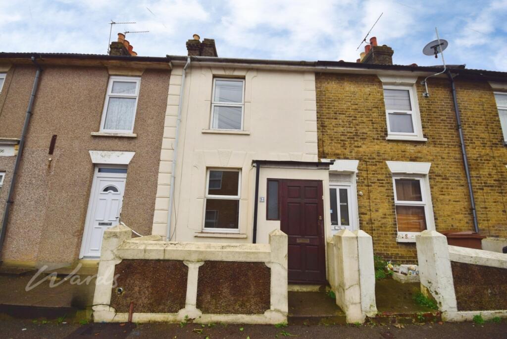Main image of property: Victoria Street Gillingham ME7