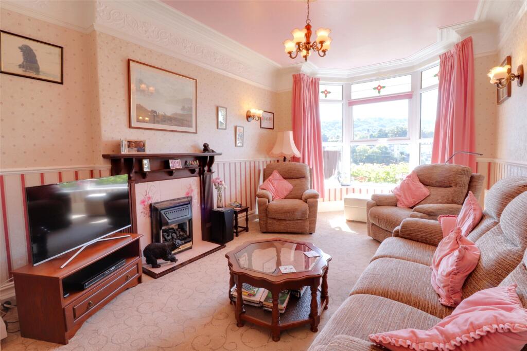 14, Furze Hill Road, Ilfracombe, Devon, EX34 photo 3