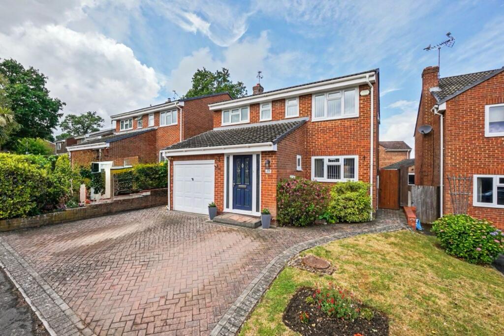 Main image of property: Thrale Way, Rainham,