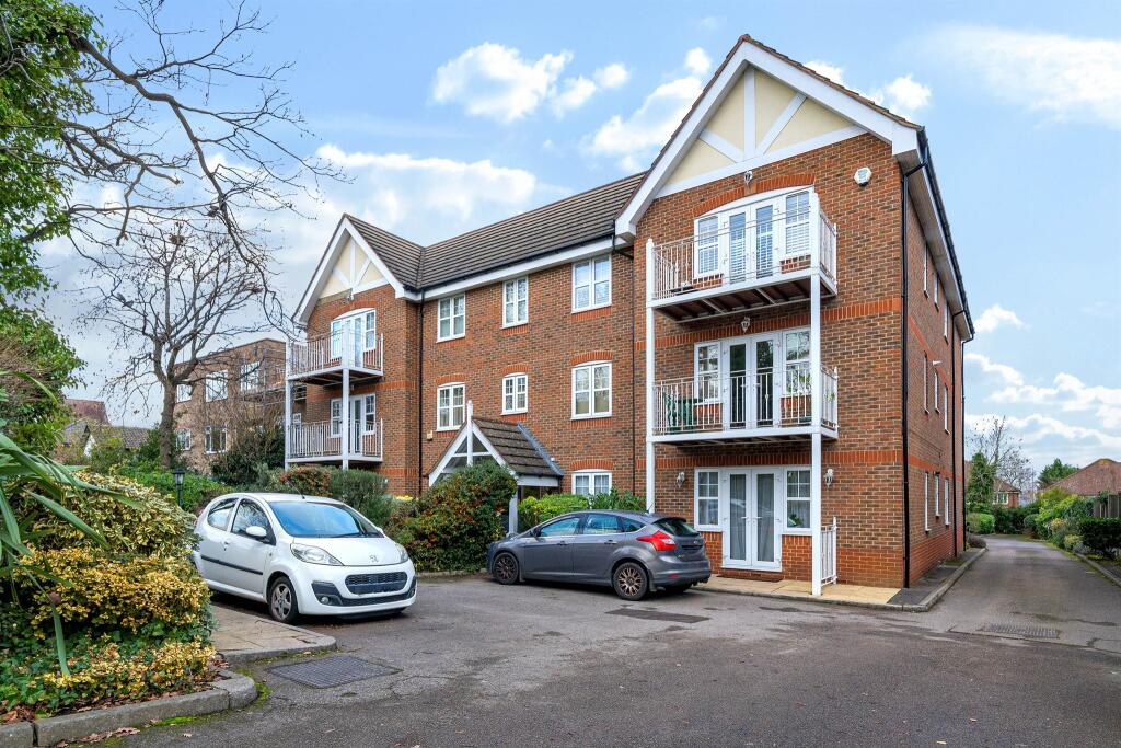 Main image of property: The Ridgeway, Enfield