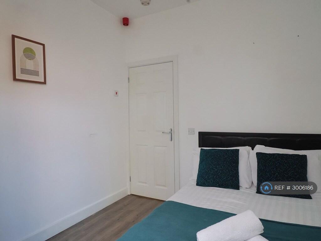 Apartment in Blackpool - More