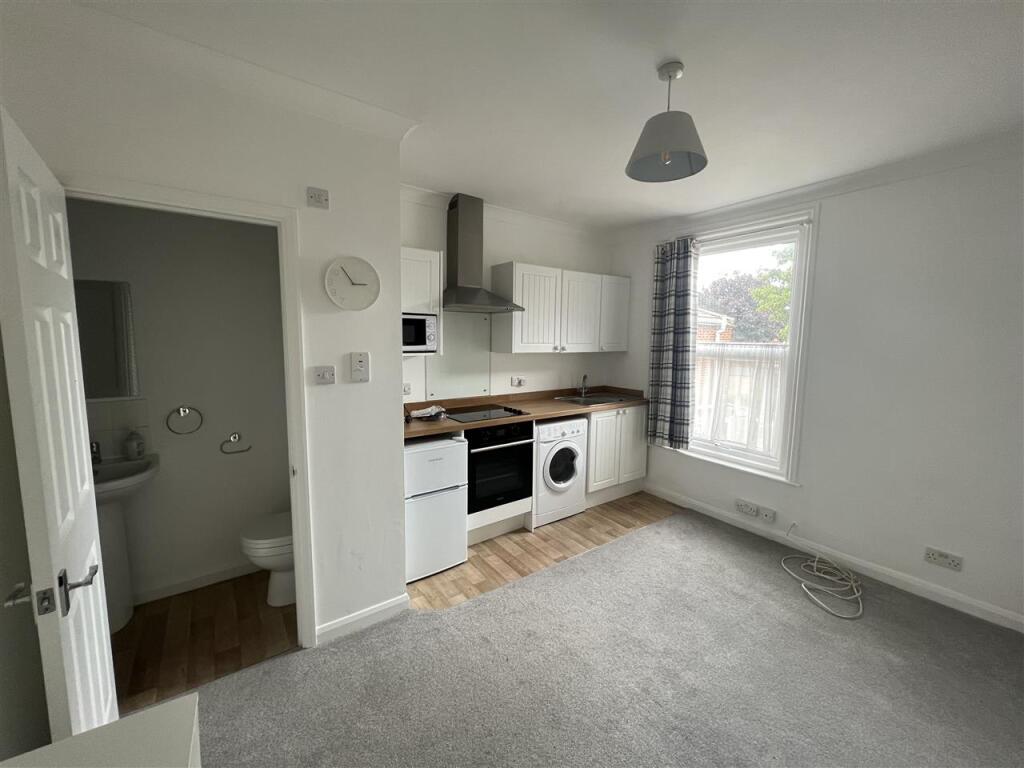 Main image of property: Arthur Rd, Southampton