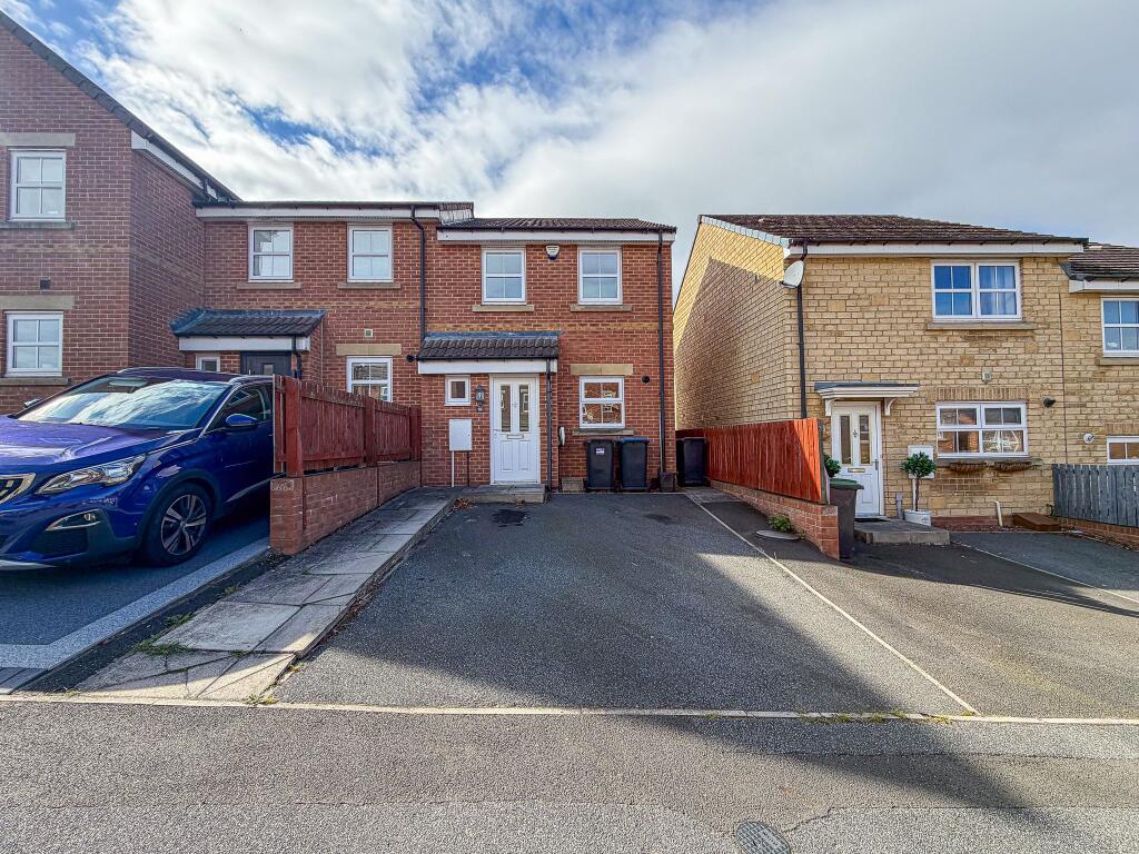2-bed semi-detached on Orchard Grove, Kip Hill, Stanley, £140,000
