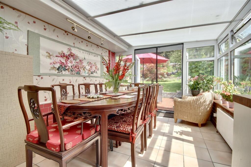 House in Havant, Hampshire - View 2