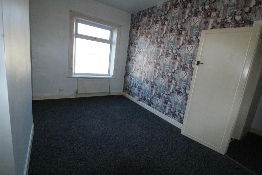 Additional image 6 of Cleckheaton Road, Low Moor, Bradford