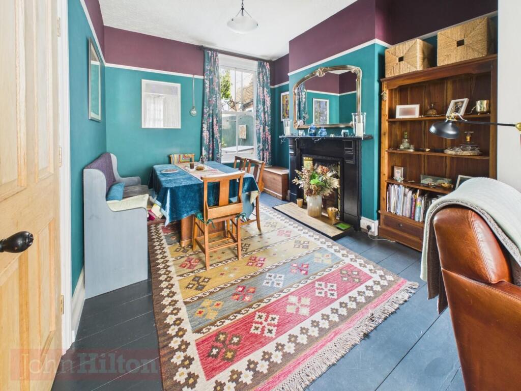 House in Brighton - View 3