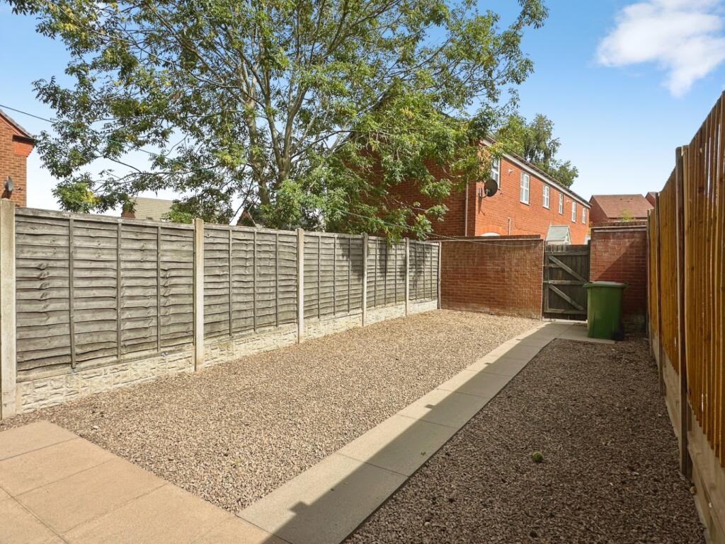 Marlborough Road, Hadley, Telford, Shropshire, TF1 5LN photo 4