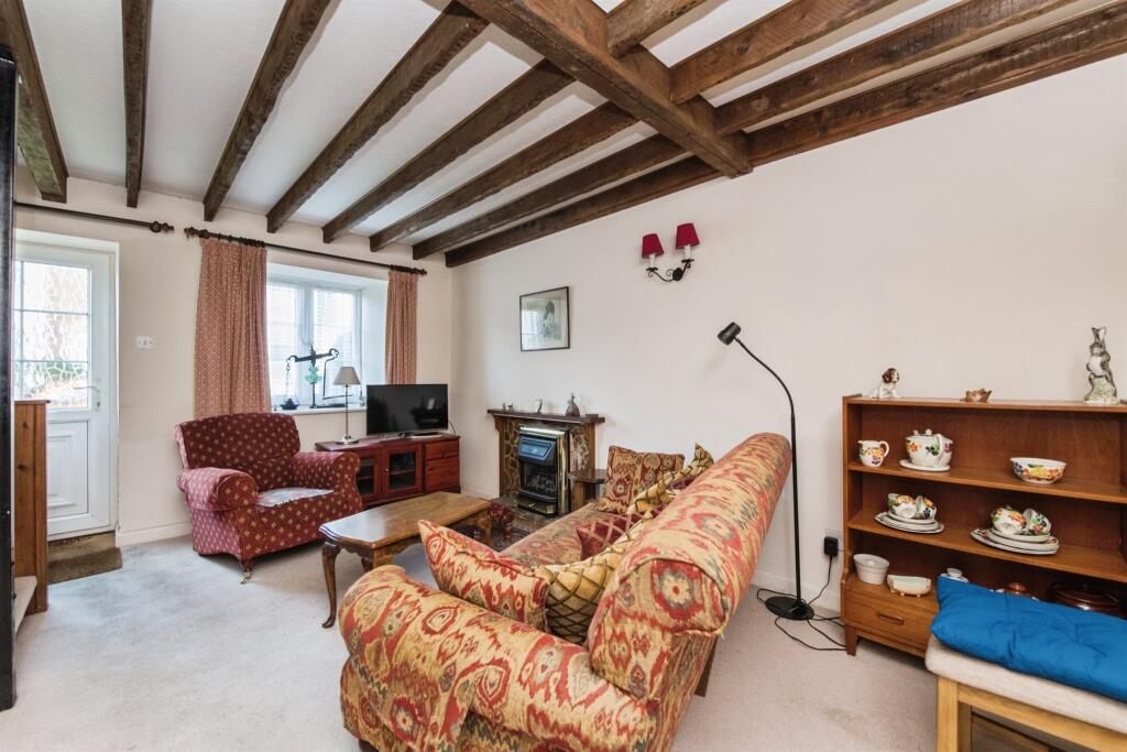 Musbury Road, Axminster photo 4