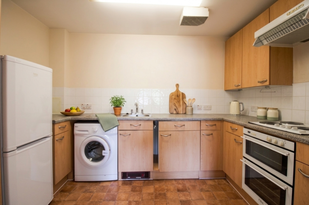 Apartment in Guildford - View 4