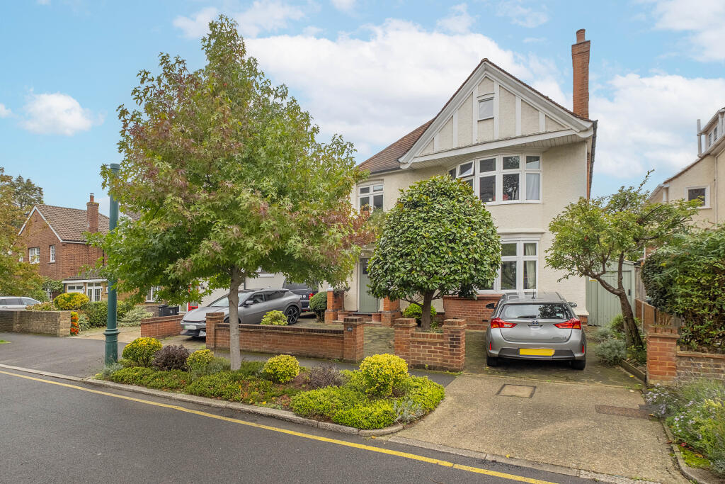5-bed house on St. Matthew's Avenue, Surbiton, KT6, £1,700,000