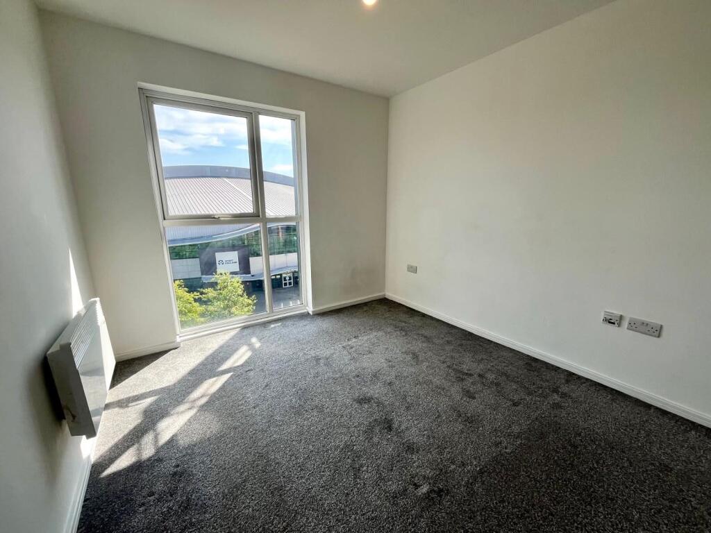 Apartment in Manchester - View 5