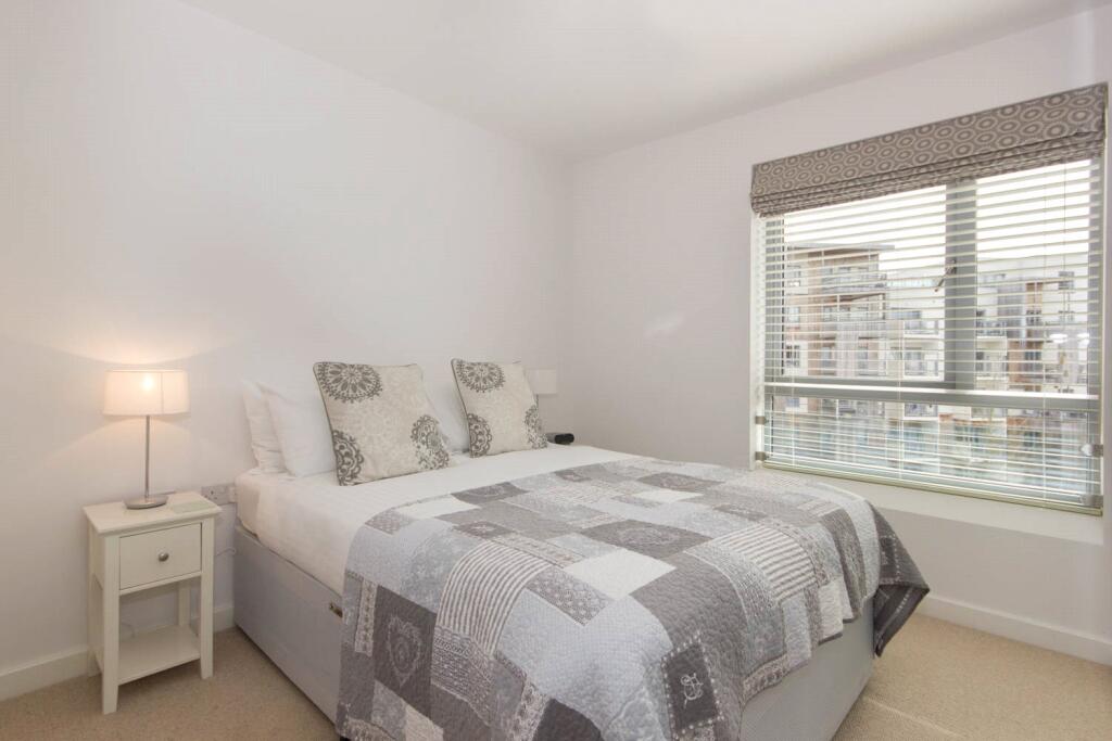 Apartment in Cambridge - View 5