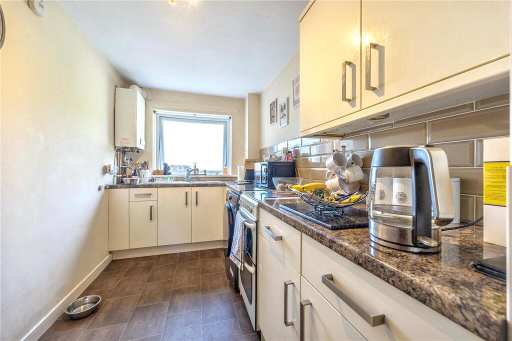 Apartment in Glasgow - View 2