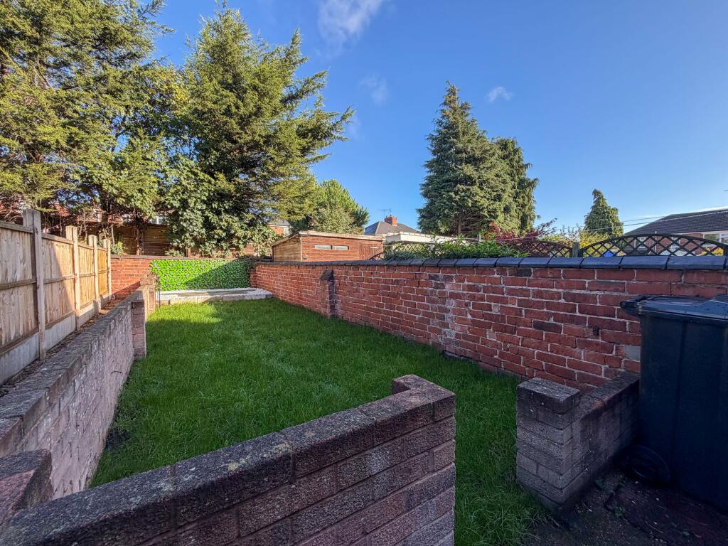James Street, Worksop, S81 photo 4