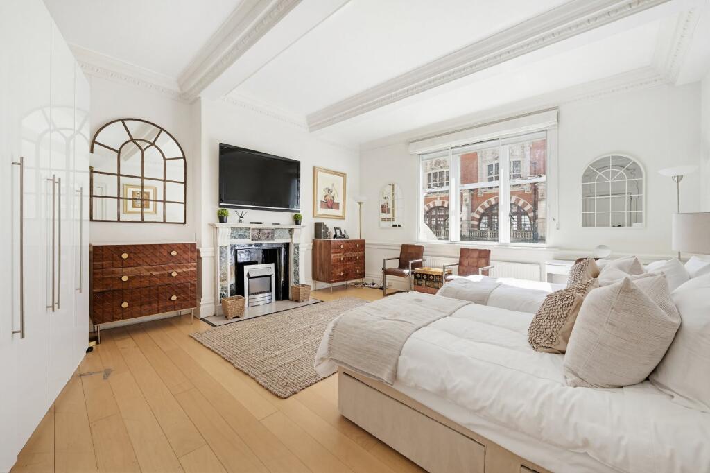 4 bedroom terraced house for rent