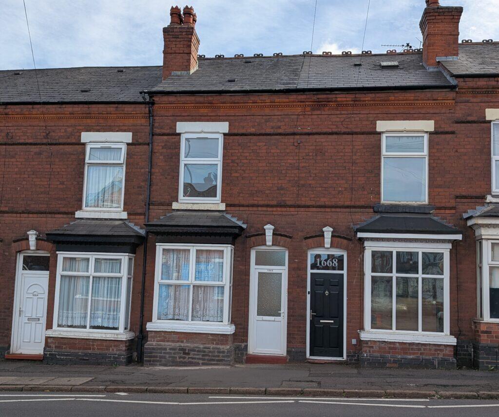 Main image of property: Pershore Road, Cotteridge, Birmingham B30 3BH