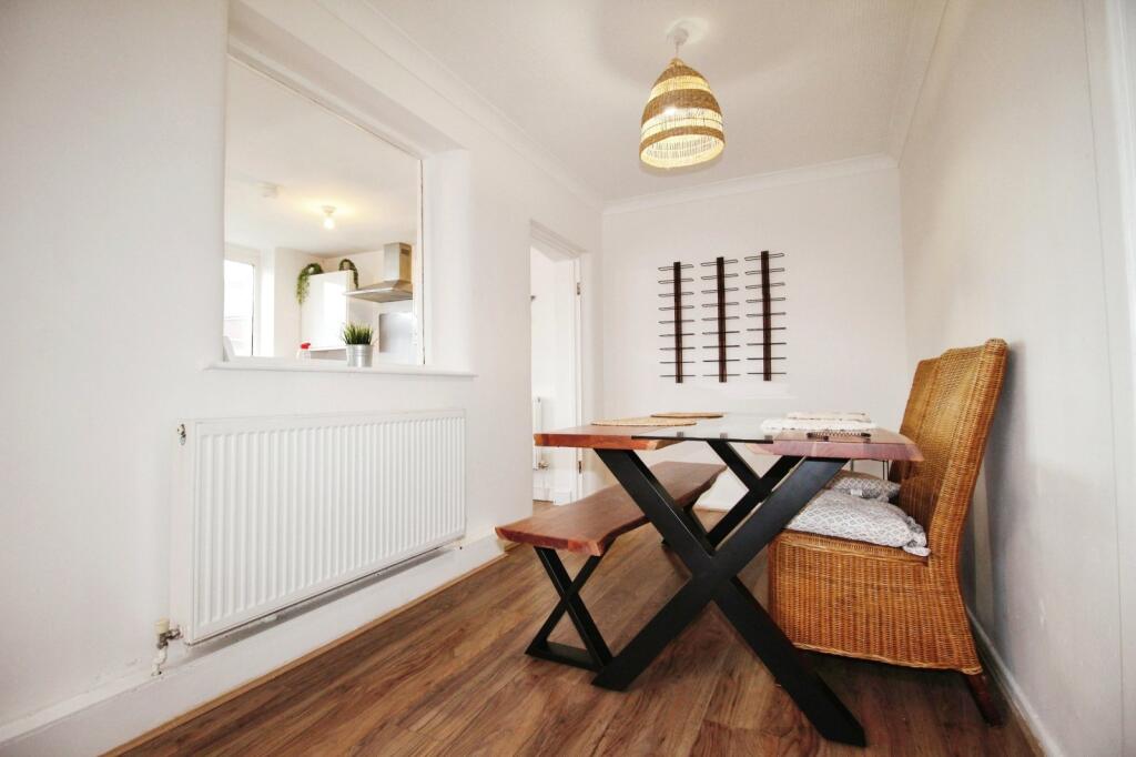 House in Preston, Walton-le-Dale - More