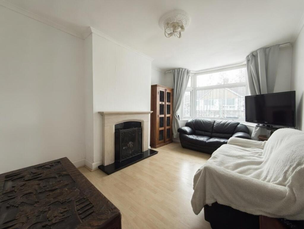 House in Northampton - View 5