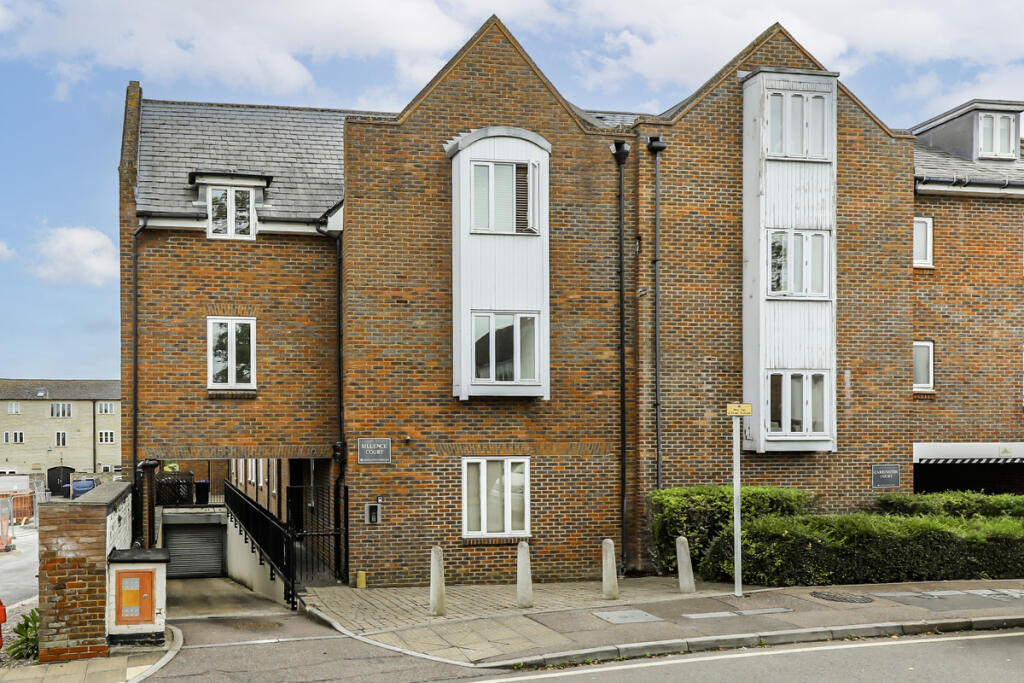 Main image of property: Upper King Street, Royston, SG8