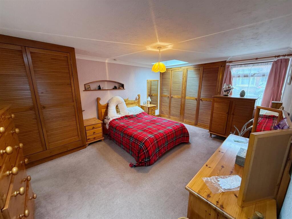 House in Stratford-on-Avon, Stratford-upon-Avon - View 6