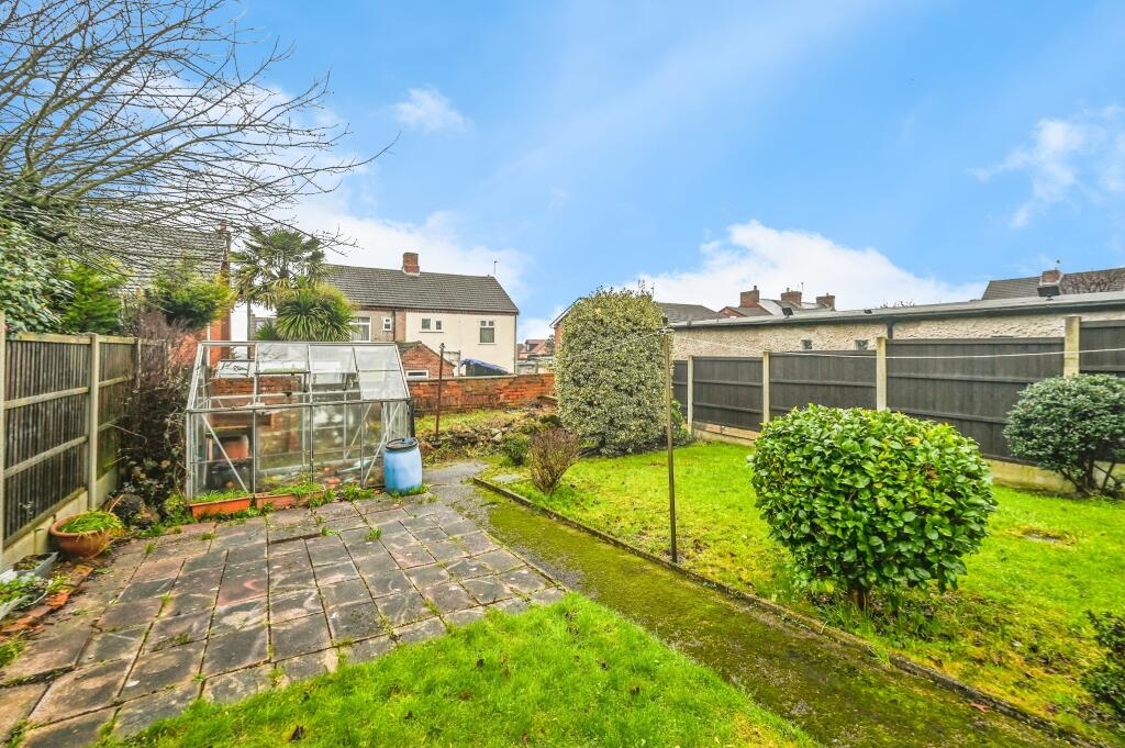 Victoria Street, Alfreton, DE55 photo 2
