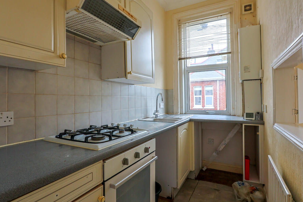 Campbell Road, Bournemouth - View 4