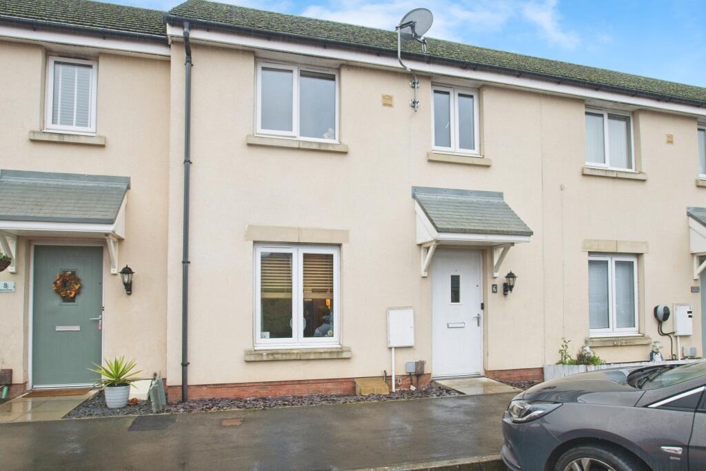 Main image of property: Bainite Grove, Newport, NP19