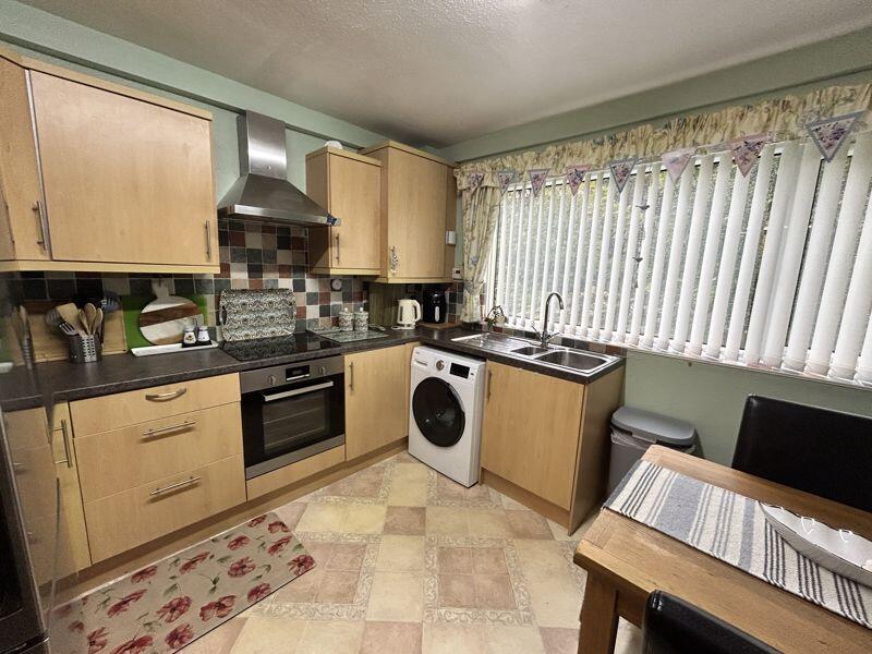 53, Beach Road, Old Colwyn  photo 4