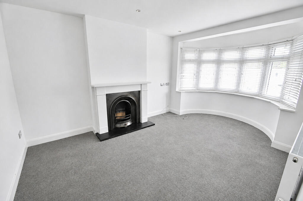 House in Southend-on-Sea - View 2