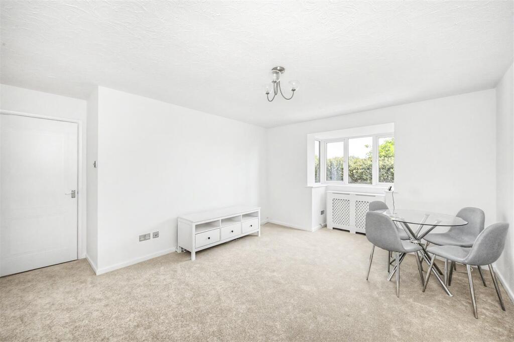 Additional image 2 of Westfield Road, Harpenden