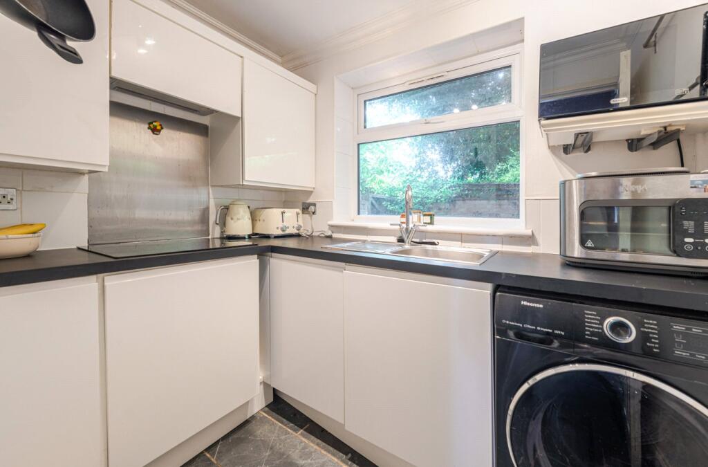 Apartment in Warwick, Royal Leamington Spa - View 6