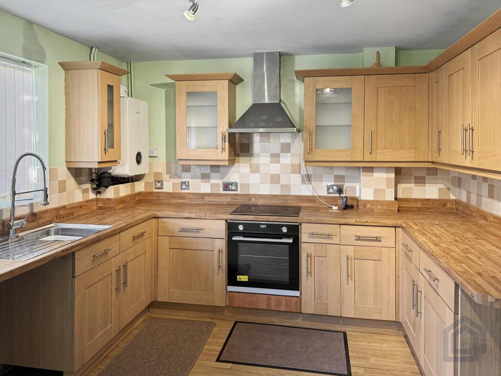 House in Birmingham, Rednal - View 5