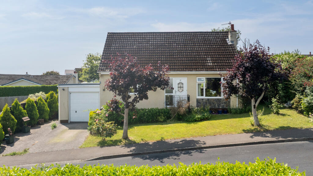 Main image of property: 17 Cronk Avenue, Birch Hill, Onchan, IM3 3DG