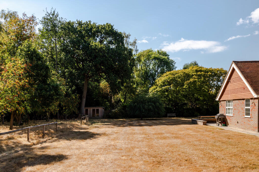 House in Jordans, Chalfont St Giles - View 5